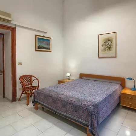Casa Fronte Parco Apartment *
